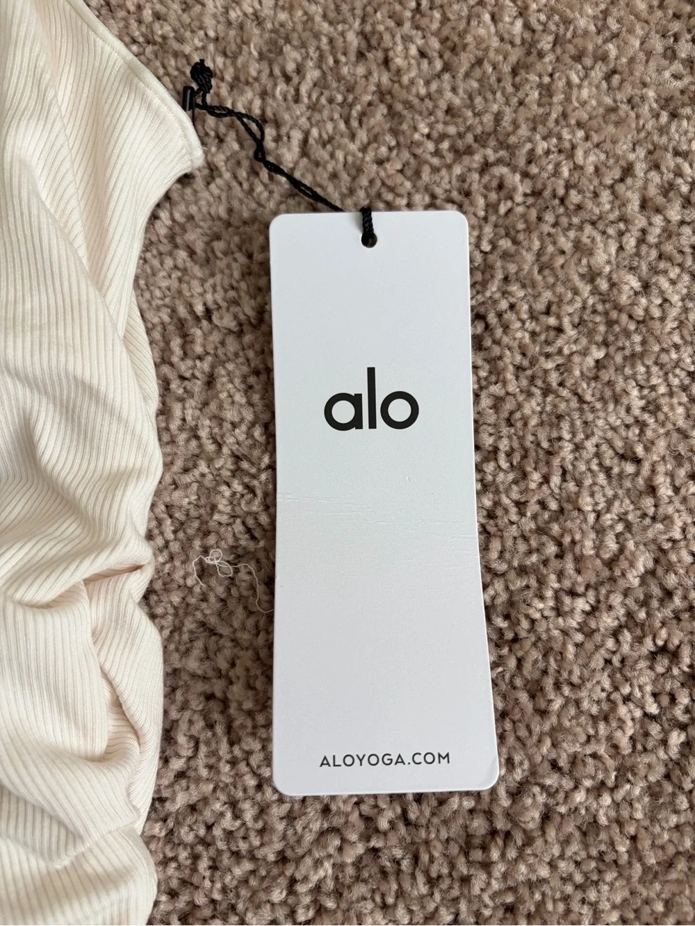 ALO Yoga nwt alo